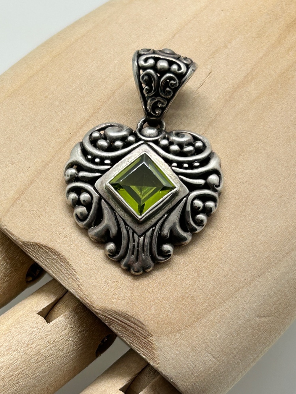 Solid Sterling Silver Filigree Heart Pendant with Peridot Green Gem